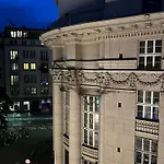 Quiet Luxury Hideaway Διαμέρισμα