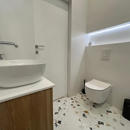 Free Garage Parking & Ac, Quiet Luxury - Old Town & Kazimierz