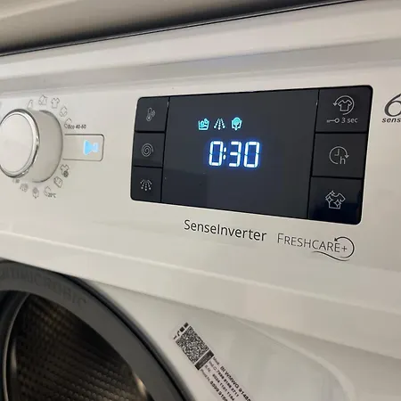 アパート Quiet Luxury Hideaway クラクフ