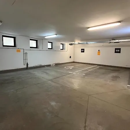 Quiet Luxury Hideaway アパート *