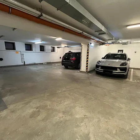 Free Garage Parking & Ac, Quiet Luxury - Old Town & Kazimierz Apartament *