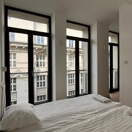 Free Garage Parking & Ac, Quiet Luxury - Old Town & Kazimierz Διαμέρισμα Krasków